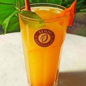 Taze Sıkma Havuç & Portakal Suyu (33 cl.)